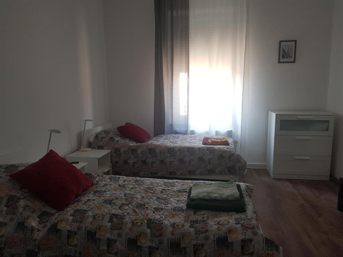 Gästewohnung mit Küche Magdeburg an der Elbe Exterior foto